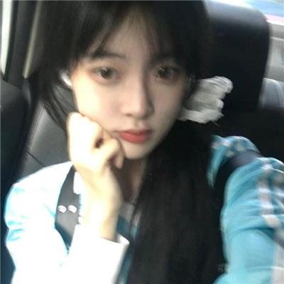 阿罗有枝彩色笔